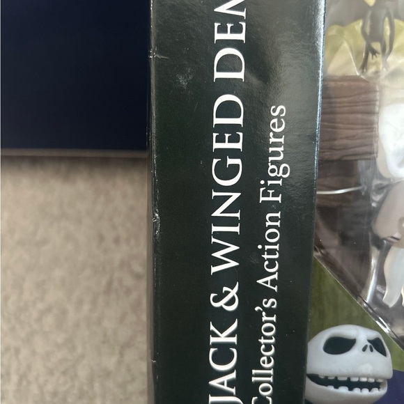 Nightmare Before Christmas Vampire Jack & Winged Demon Diamond Select 2018 - Picture 4 of 12